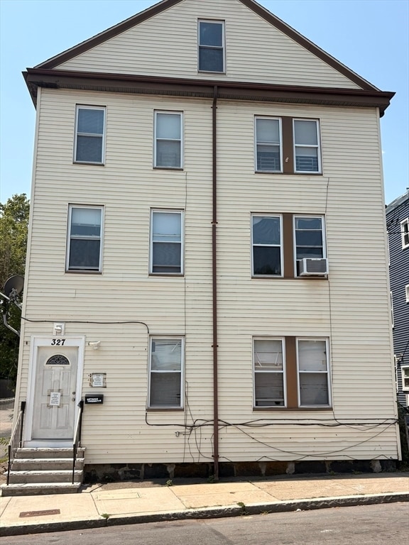 Building Photo - 327 Wood Ave