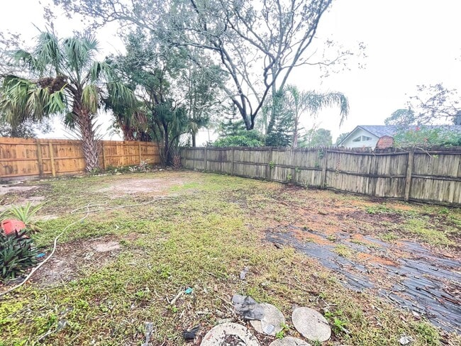 Building Photo - 3 Bedroom 2 Bath Home in Lakewood at the Crossings