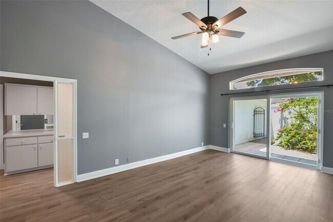 Building Photo - Beautiful 3 Bedroom 2 Bath House For Rent