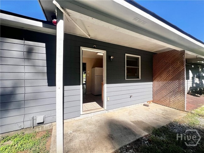 Building Photo - 625 Whitehall Rd