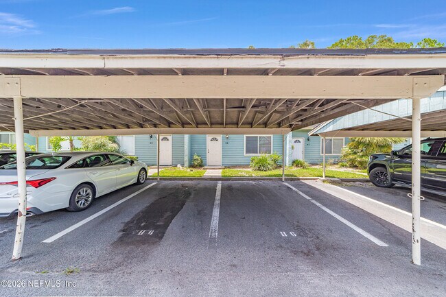 Building Photo - 501 SW 75th St