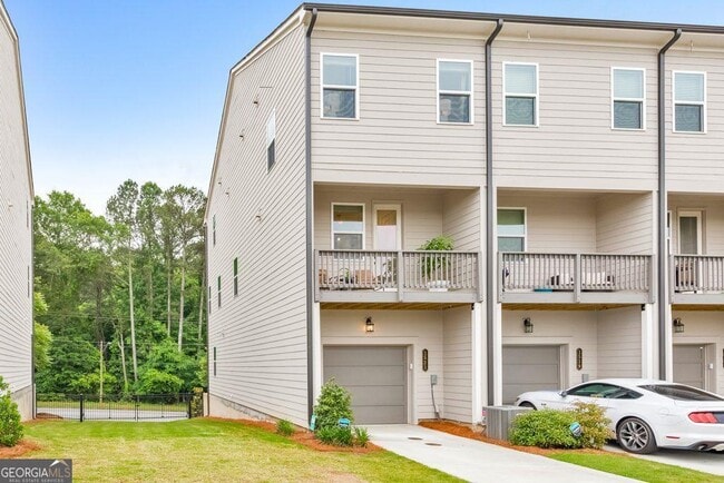 Building Photo - 1521 Layton Ln NW