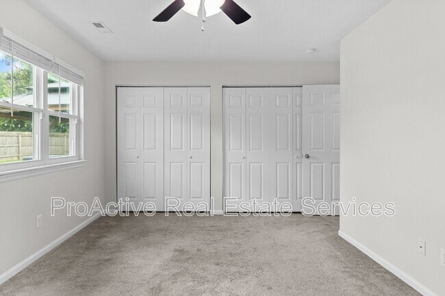 Building Photo - 3409 Woodbaugh Dr