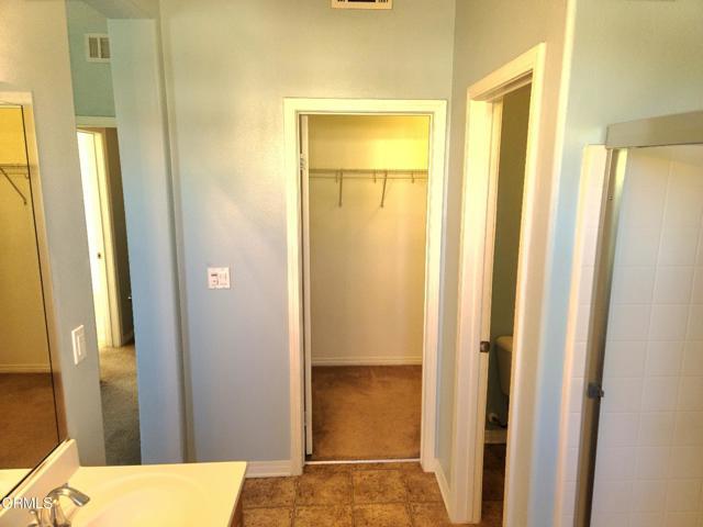 Building Photo - 600 Flathead River St