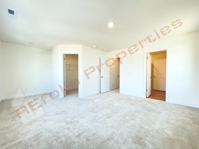 Building Photo - 6429 Granite Quarry Dr