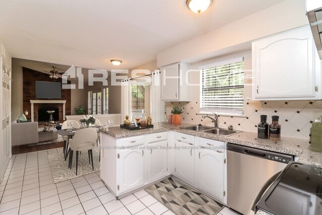 Building Photo - 3312 Forest Creek Dr