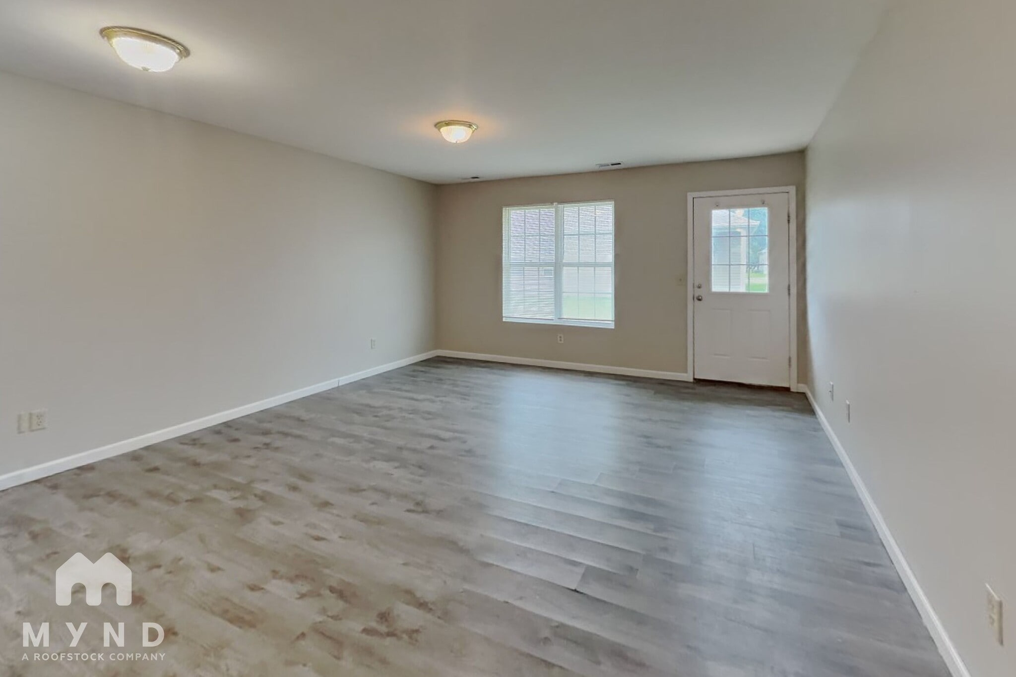 Building Photo - 1130 S Clifton Ave