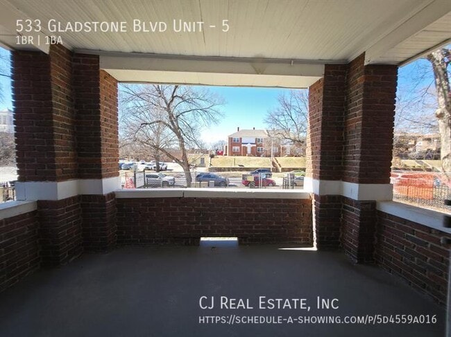 Building Photo - 533 Gladstone Blvd