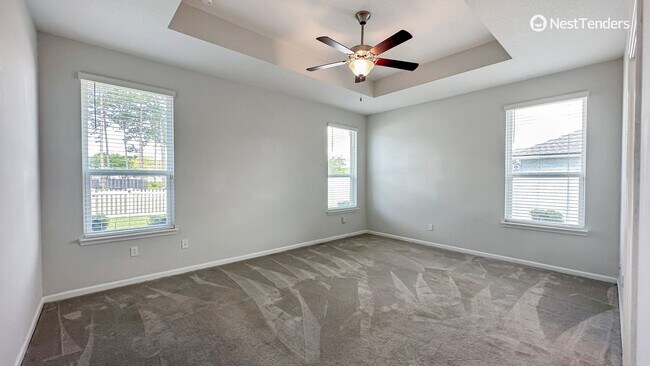 Building Photo - Four Bedrooms in the Heart of Nassau County!