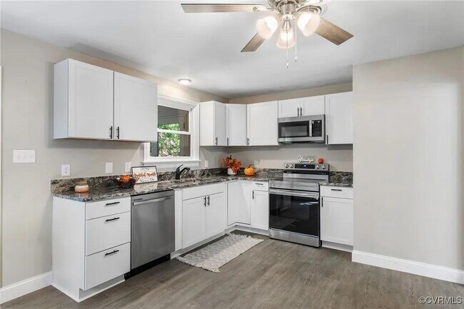 Building Photo - 63 West 29th St