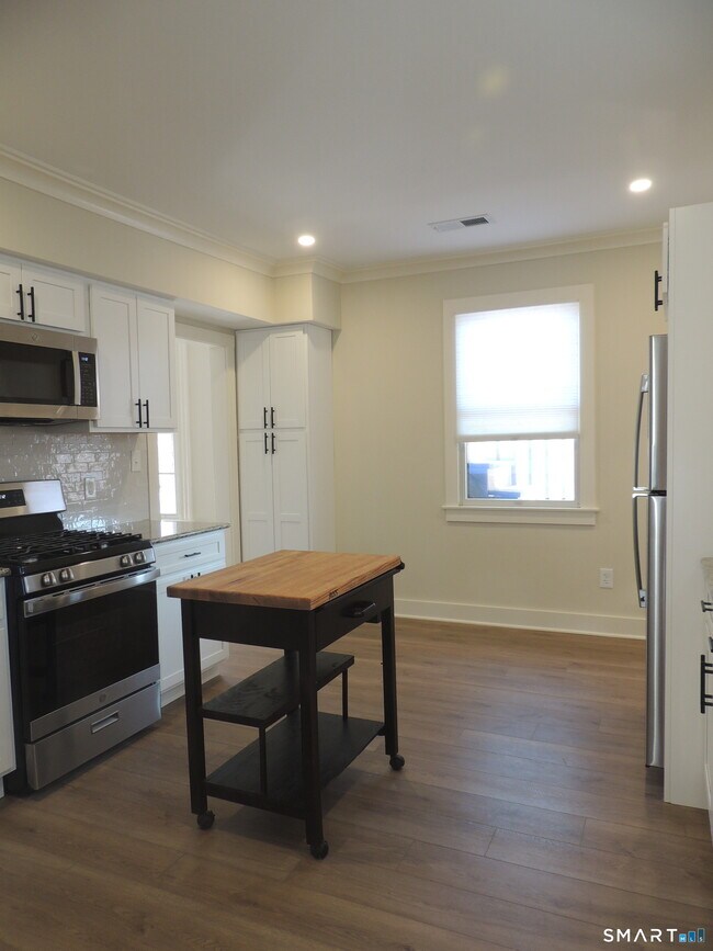 Building Photo - 56-58-58 Harrison Ave