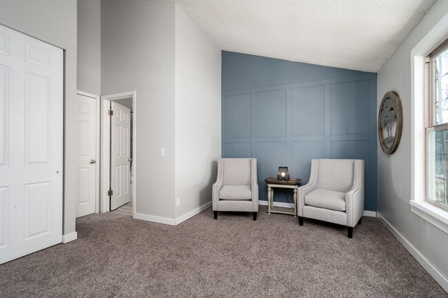 Building Photo - 6614 Overland Dr