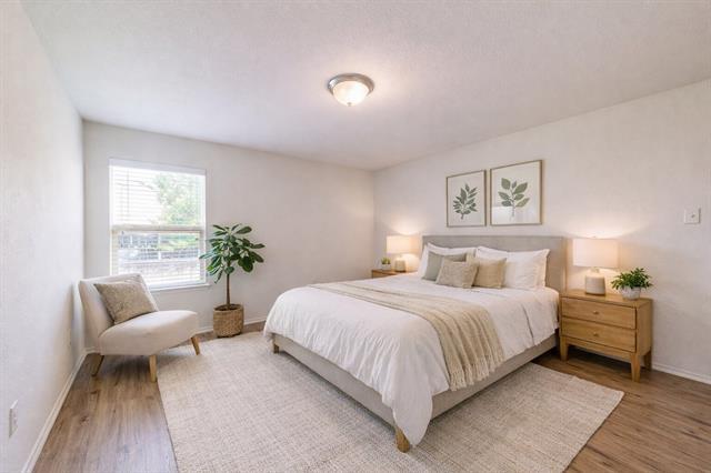 Building Photo - 453 Harding Ln