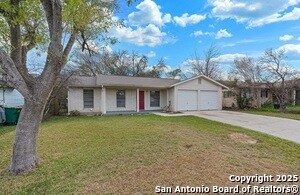 Building Photo - 205 Royal Dr