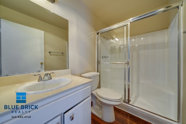 Building Photo - 10250 Commerce Ave