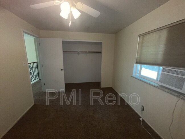 Building Photo - 2856 Waterfield Dr