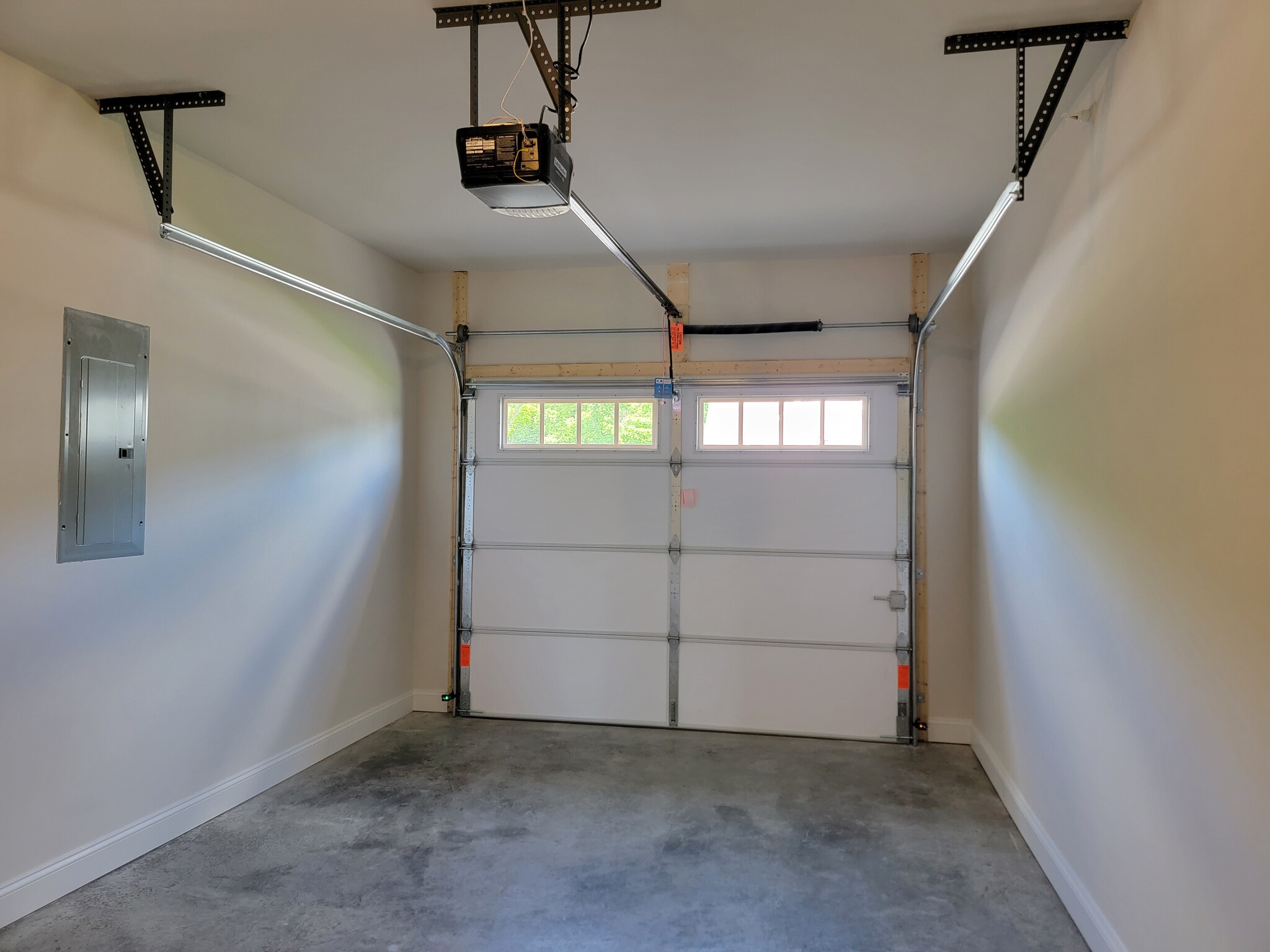 Building Photo - 226 Millard Dr