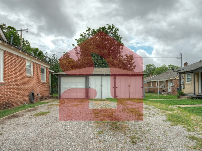 Building Photo - 3147 NW 15th St