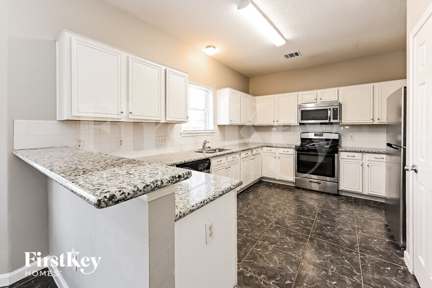 Building Photo - 3117 Bay Creek Dr