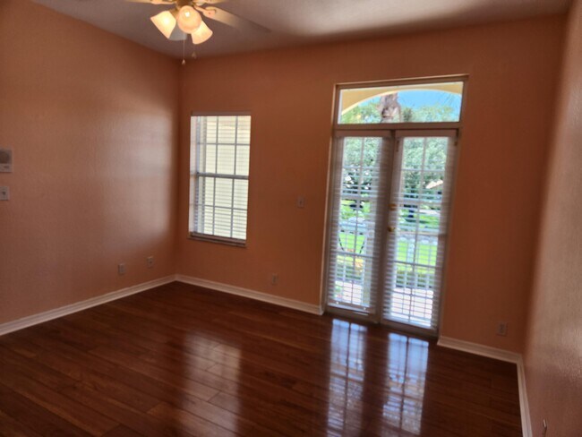 Building Photo - 17885 Fieldbrook Cir E