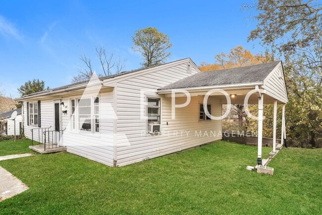 Building Photo - 507 Cox Ave