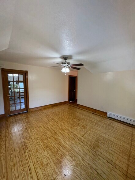 Building Photo - 39 Farquhar St