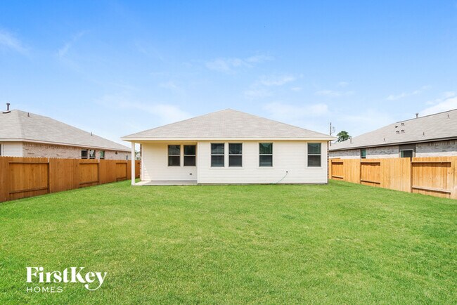 Building Photo - 26024 Babe Ruth Dr