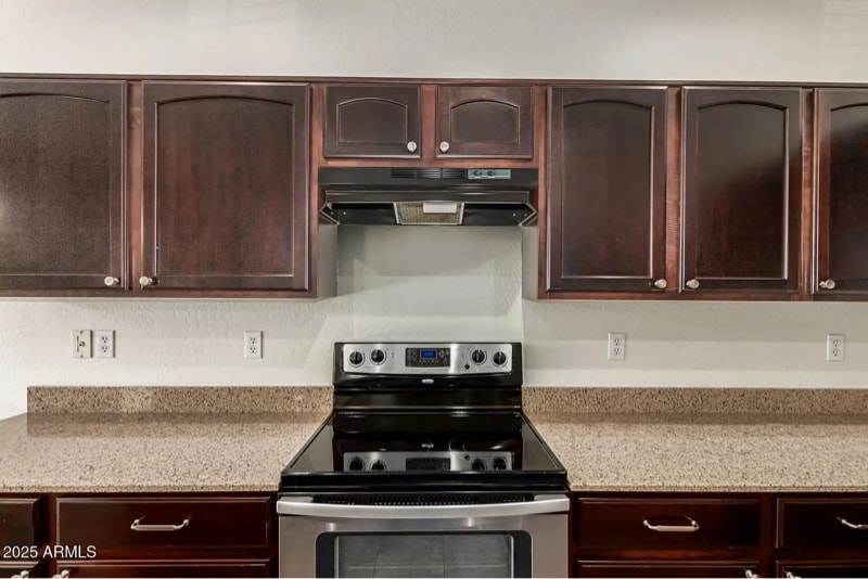 Building Photo - 1255 S Rialto