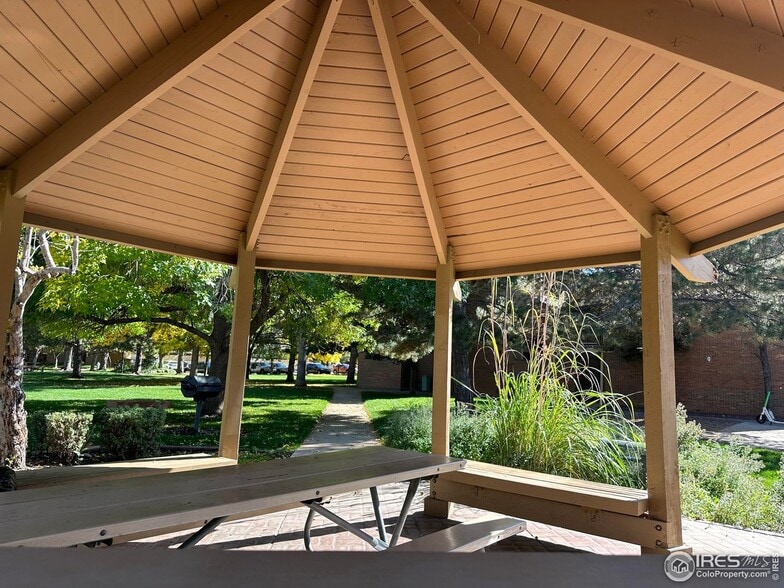 Building Photo - 3000 Colorado Ave