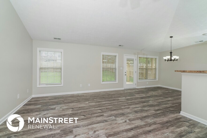 Building Photo - 8814 Eli Dr