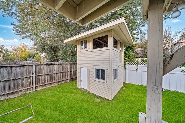 Building Photo - 7719 Miller Glen Ln