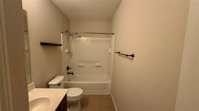 Building Photo - 7004 Dove Tail Dr