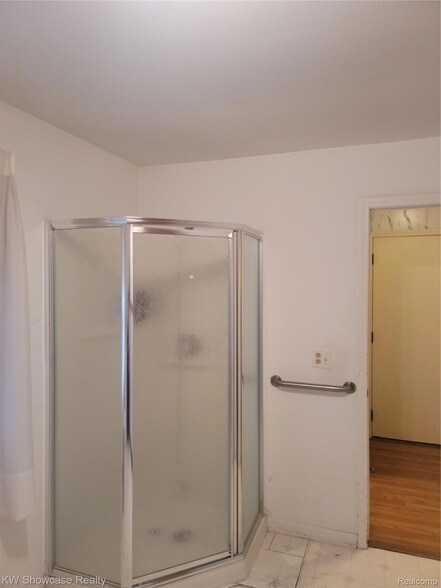 Building Photo - 5064 Far Ravine Ct