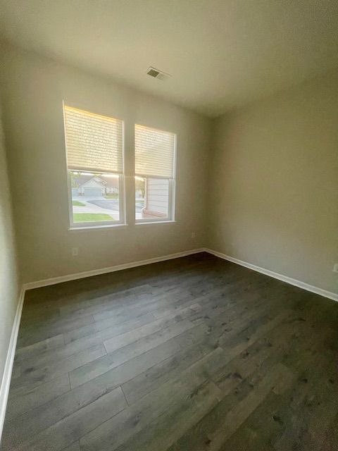 Building Photo - 2860 W Riverwalk Cir