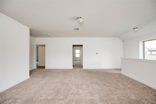Building Photo - 9813 Evening Canopy Dr
