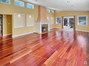 Building Photo - 225 Lindenbrook Rd