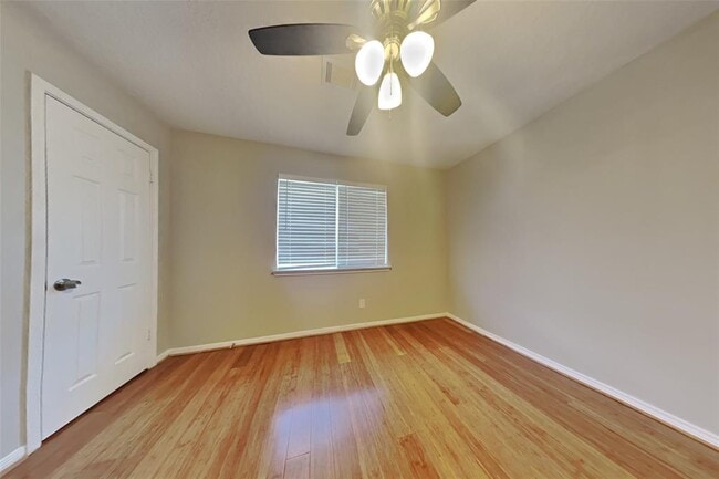 Building Photo - 21431 Park Post Ln