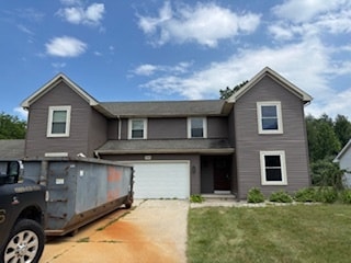 freshly updated 3 bedroom duplex with fenced yard - 764 Plainfield Ct