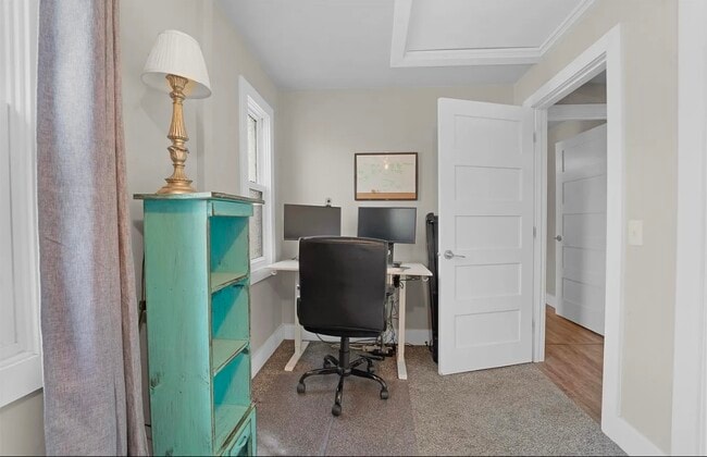 Building Photo - 1571 Charles St