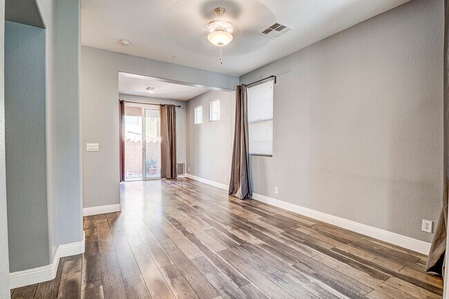 Building Photo - Status: Accepting Applications