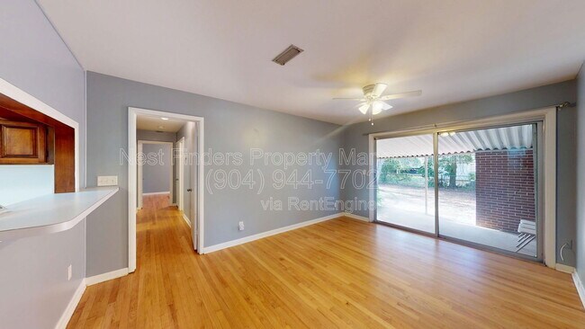 Building Photo - 3950 San Clerc Rd