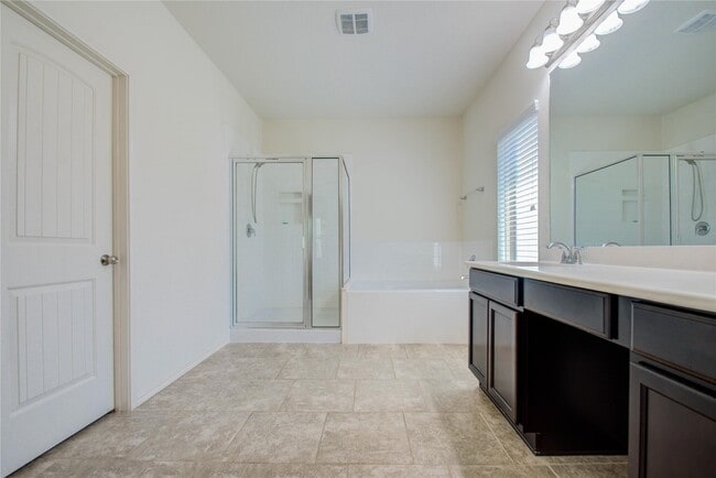 Building Photo - 12275 Little Blue Heron Ln