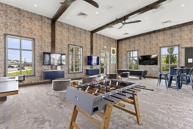 Building Photo - 12291 SW Forli Wy