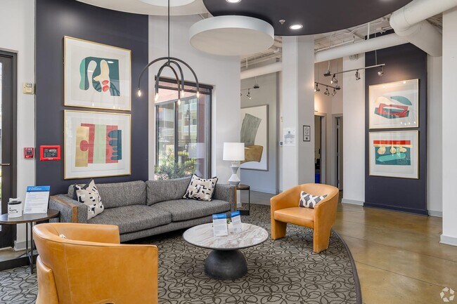 Building Photo - 349 Decatur St. SE