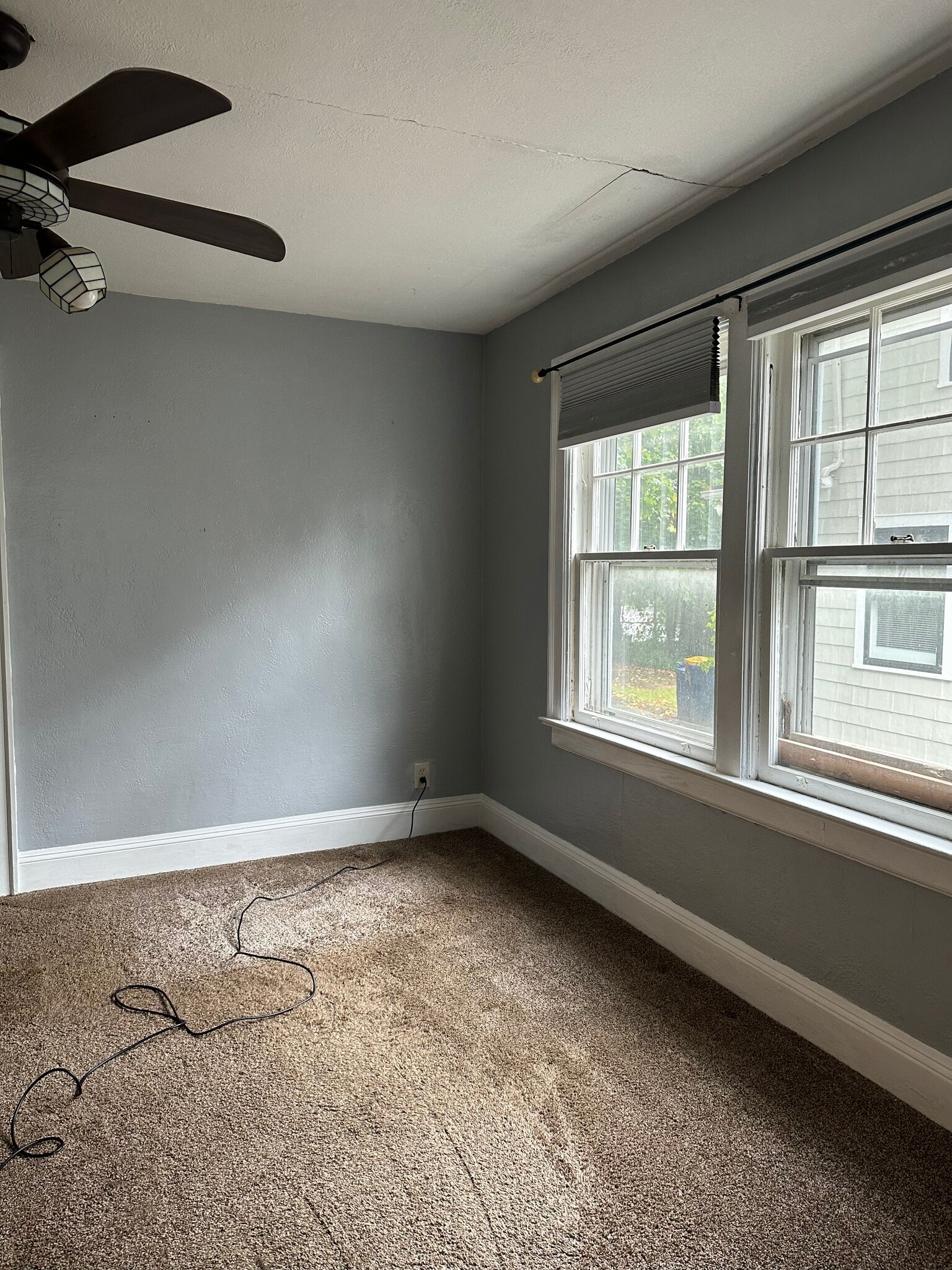 Building Photo - 5 Beverly Ave