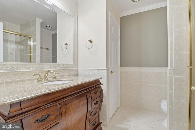 Building Photo - 3709 S George Mason Dr