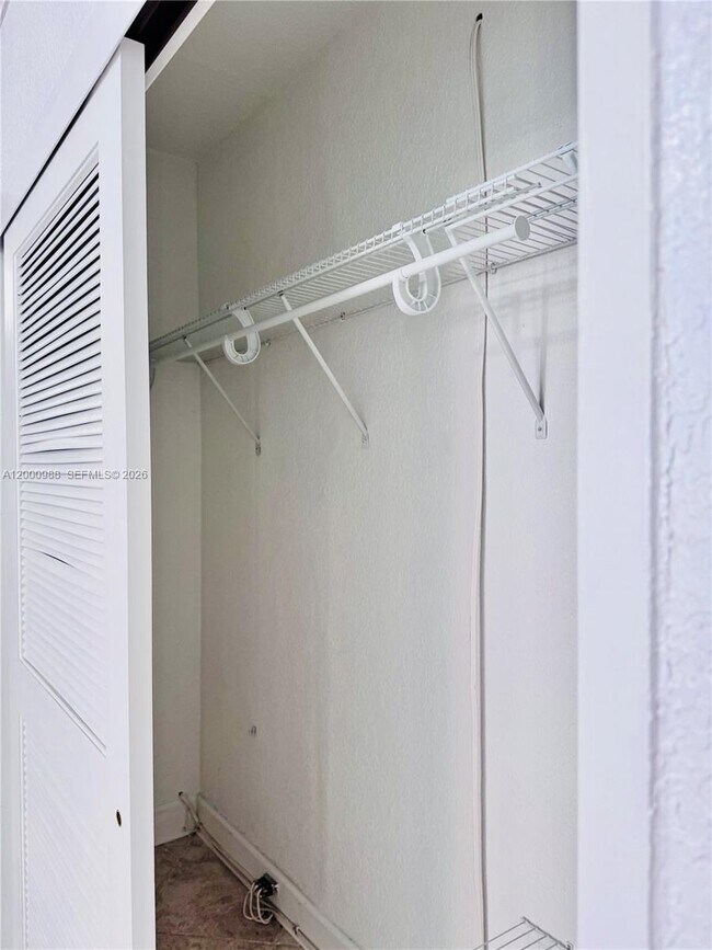 Building Photo - 401 NE 69th St