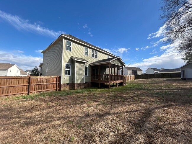 Building Photo - 3 Bed | 2.5 Bath Clayton Home with Bonus R...