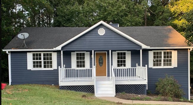 Building Photo - 608 Wood Ridge Dr