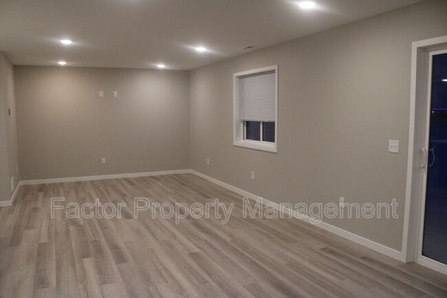 Building Photo - 3124 Scotch Ln